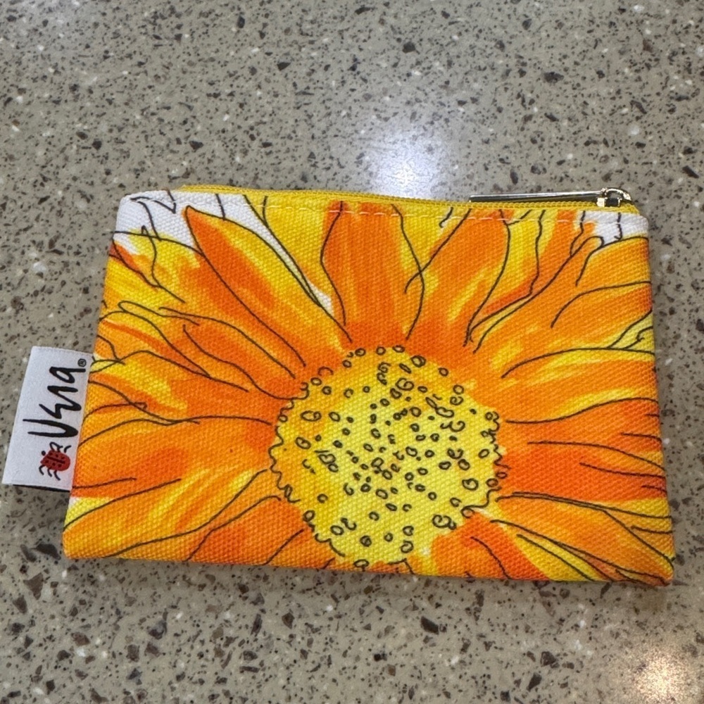 Vera Neumann for Clinique Cosmetic Bag featuring sunflower and lady bugs - New! - Picture 3 of 4